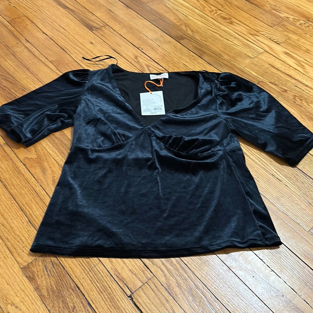 Knox rose women’s small velvet top NWT